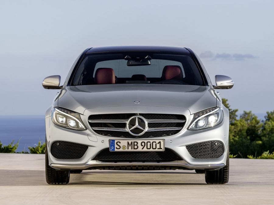  Mercedes-Benz C250 AMG Line 2014 года  (фото 18 из 47)